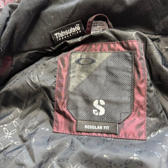 Wmn's Oakley Gretchen Bleiler Ski jacket Burgundy Metallic Sz Small Thinsulate - Picture 16 of 16